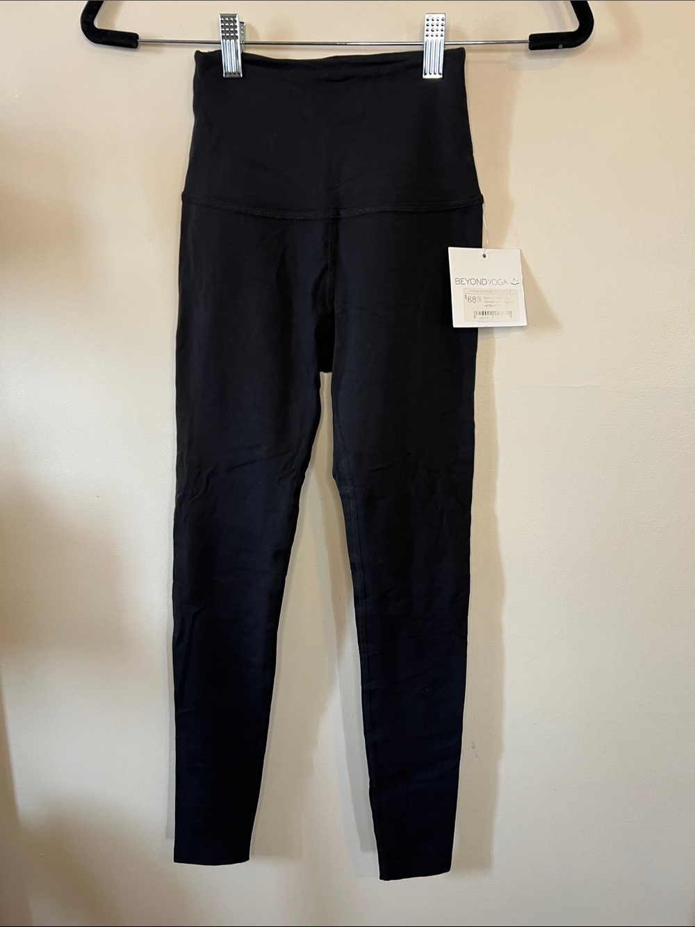 NWT Beyond Yoga XS High-Waist Black Leggings